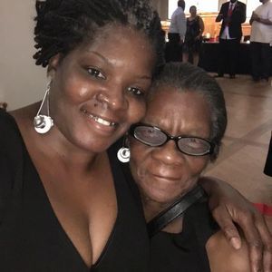 Meet your Posher, Veronica